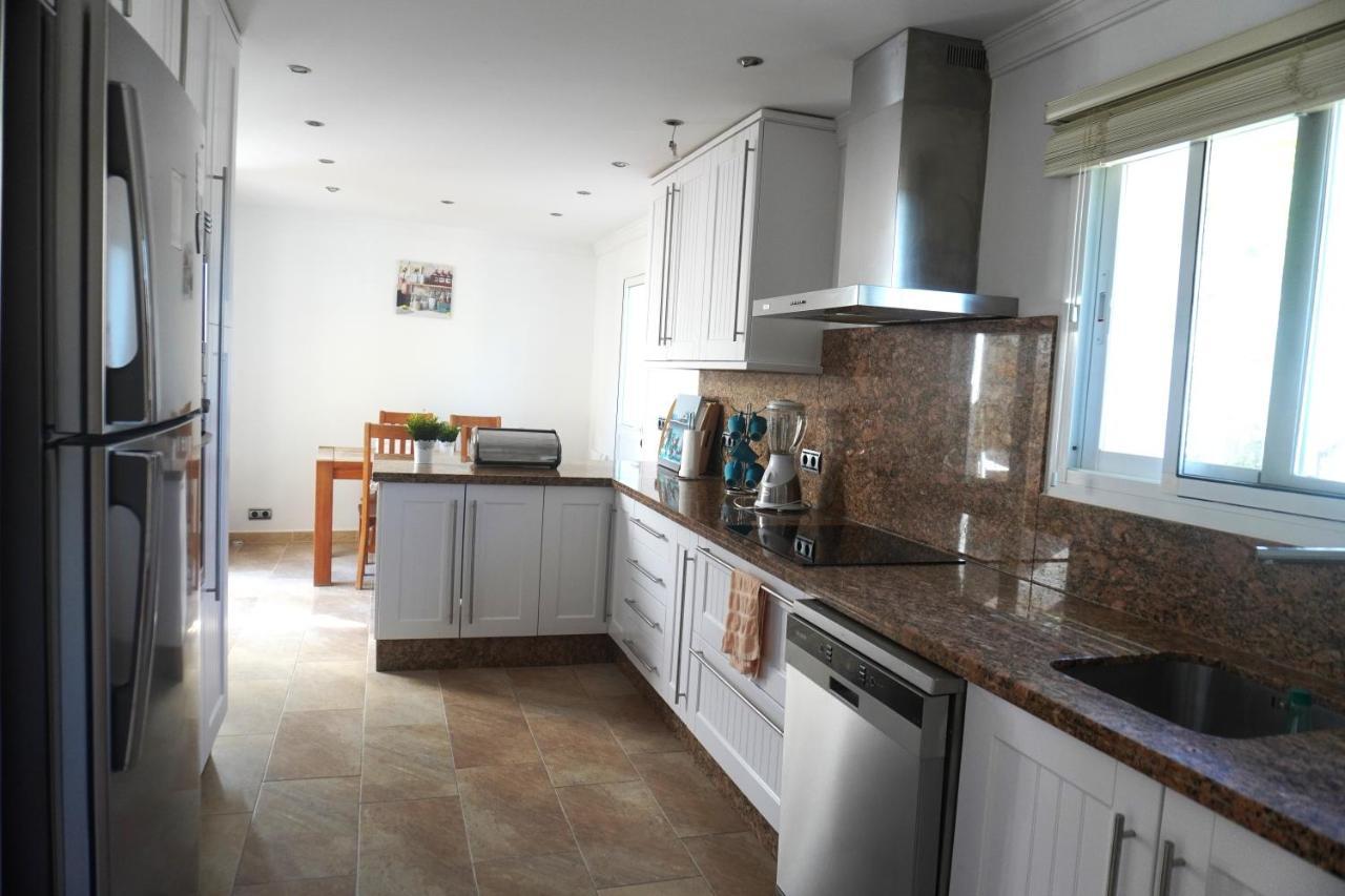 Villa Seaview Suncoast Luxury Малага Екстер'єр фото
