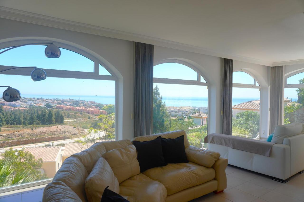 Villa Seaview Suncoast Luxury Малага Екстер'єр фото